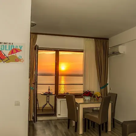 The Captain Apartament *