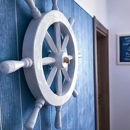 Apartament The Captain